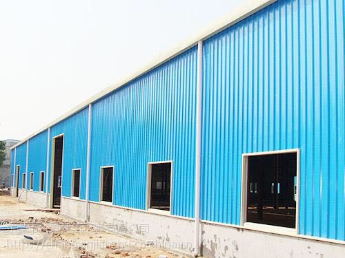 惠州彩钢瓦厂房搭建工程价格解析与施工要点