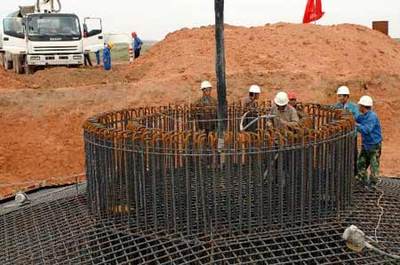 宁夏太阳山风力发电场正式开工建设，助力新能源发展新篇章